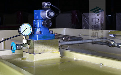 ZDS-640采用國內(nèi)高品質(zhì)液壓閥,不漏油,無故障,能實時顯示油壓,并采用全金屬高壓管連接保證質(zhì)量.jpg ZDS-640采用國內(nèi)高品質(zhì)液壓閥,不漏油,無故障,能實時顯示油壓,并采用全金屬高壓管連接保證質(zhì)量.jpg